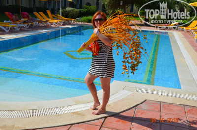 Medina Belisaire & Thalasso 4* ДРУГОЙ БАССЕЙН - Фото отеля