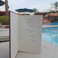 Verginia Sharm Resort & Aqua Park 4* В отеле есть библиотека,оставил там эту книгу - Фото отеля