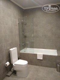 Astoria Hotel 3* Ванная комната в номере - Фото отеля