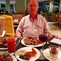 Naama Bay Promenade Beach Resort Managed By Accor 5* в ресторане на ужине - Фото отеля