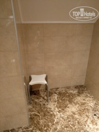 Crowne Plaza Borjomi 5* Одинокая табуретка - Фото отеля