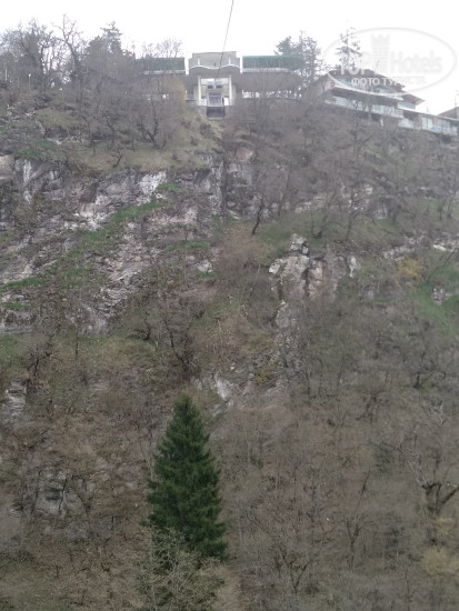 Crowne Plaza Borjomi 5* Вверх по канатке - Фото отеля