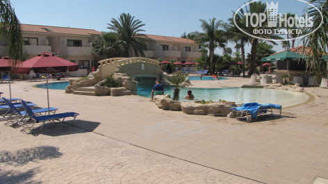 Crown Resorts Henipa 3* - Фото отеля