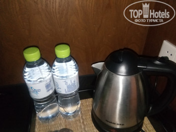 SSAW Boutique Hotel 3* чайник и бесплатная вода - Фото отеля