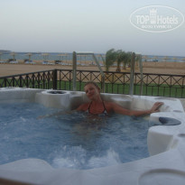 Stella Beach Resort & SPA Makadi Bay 5* Джакузт на улице в СПА - Фото отеля
