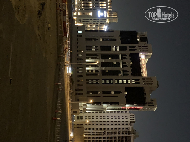 Новые добавленные фото туристов в DoubleTree by Hilton Dubai Al Jadaf 4*