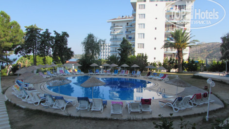 Vista Azur Hotel 4* маленький бассейн (160 см) - Фото отеля