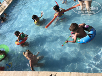 Vista Azur Hotel 4* Детский бассейн - Фото отеля