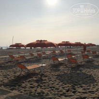 Vannucci 3* Пляж отеля - Фото отеля