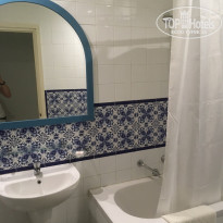 Residence Mahmoud 3* Биде даже есть :) 5 полотенец, кусочек "мыла" - Фото отеля