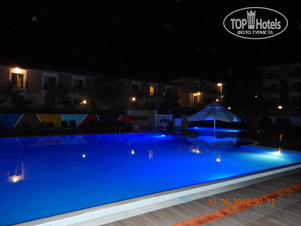 Club Resort Atlantis HV-1 - Фото отеля