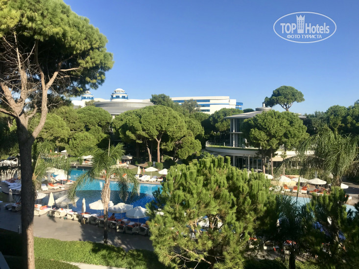 Calista Luxury Resort 5* вид из номера 5210. С видом на море брали, но поскольку балкон длинный - то видно практически все - Фото отеля