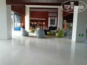 Hainan Greentown Blue Bay Resort 4* ресепшен - Фото отеля