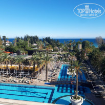 Crystal De Luxe Resort & Spa 5* вид с нашего балкона - Фото отеля