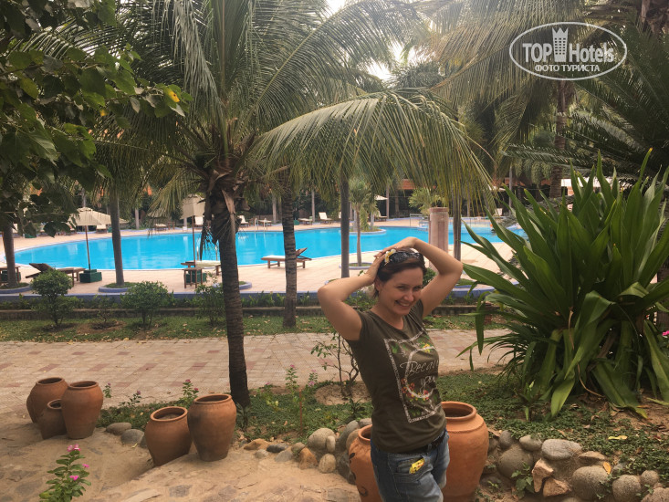 Long Thuan Resort 3* Территория около бассейна - Фото отеля