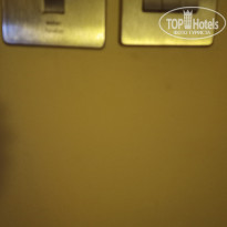 Golden Tulip Sharjah 4* включатель горячей воды - Фото отеля