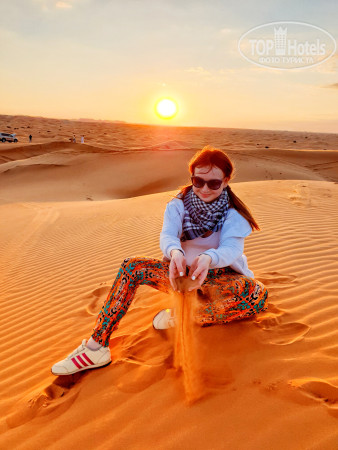 Golden Tulip Sharjah 4* Экскурсия в пустыне - Фото отеля