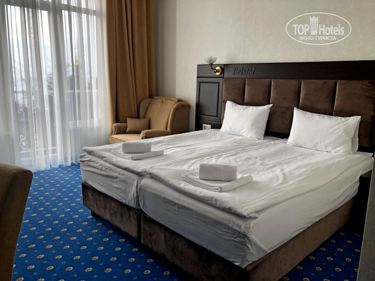 Бристоль 3* - Фото отеля