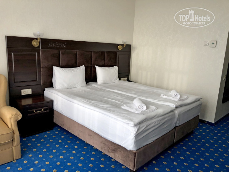 Бристоль 3* - Фото отеля