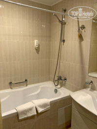 Бристоль 3* - Фото отеля