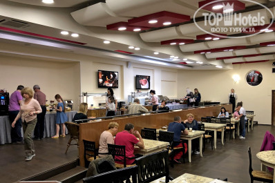Бристоль 3* - Фото отеля