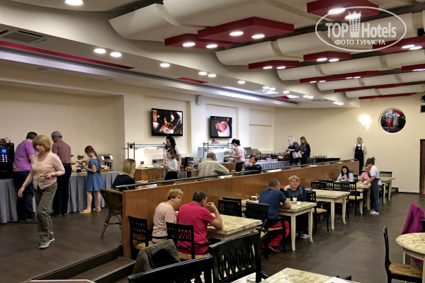 Бристоль 3* - Фото отеля