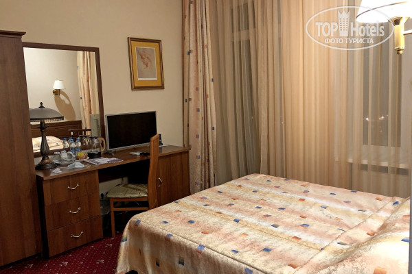 Бристоль 3* - Фото отеля