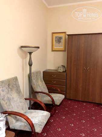 Бристоль 3* - Фото отеля