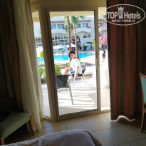 Naama Bay Promenade Beach Resort Managed By Accor 5* тераса, вид с номера - Фото отеля