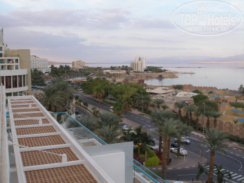 David Dead Sea Resort & Spa 5* Чудесный вид на Мёртвое море с балкона номера - Фото отеля