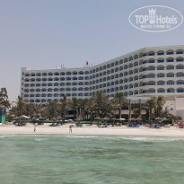 Ajman Hotel 5* Вид на отлеь с моря - Фото отеля