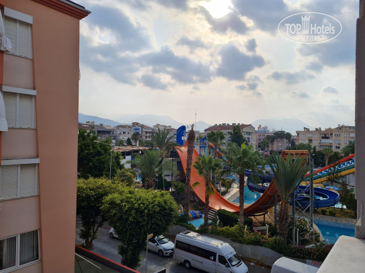Новые добавленные фото туристов в Aslan City 4*