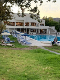 Dessole Lippia Golf Resort 4* Вид на бассейн и столовую - Фото отеля