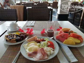 Riu Bambu ClubHotel 5* Выбор блюд солидный, главное знать меру...:) - Фото отеля