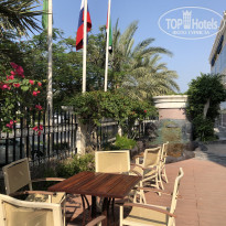 Sharjah Premiere Hotel & Resorts 3* Территория отеля. - Фото отеля