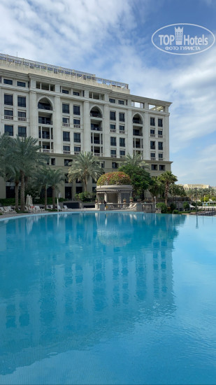 Palazzo Versace Dubai 5* Центральный бассейн - Фото отеля
