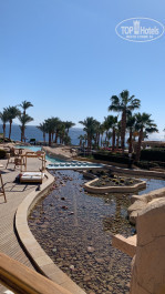 Savoy Sharm El Sheikh 5* вид из бассейна на море - Фото отеля