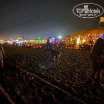 Sea Breeze Resort Candolim 3* Ночной пляж 
 - Фото отеля