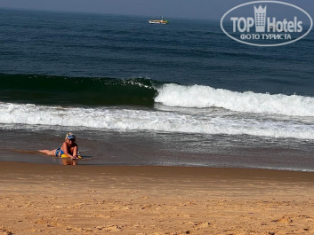 Sea Breeze Resort Candolim 3* Пляж - Фото отеля