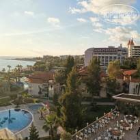 Justiniano Deluxe Resort 5* Вид с террасы на открытую часть ресторана - Фото отеля