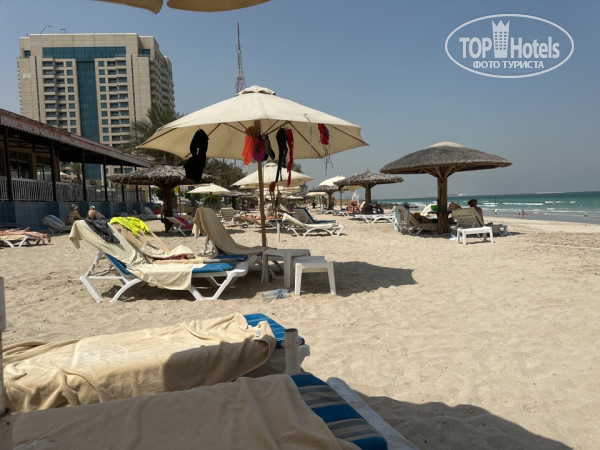 Carlton Sharjah 4* пляж - Фото отеля