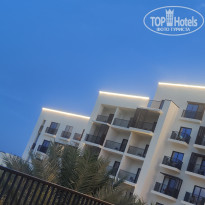 Palace Beach Resort Fujairah 5* вид с балкона на отель - Фото отеля
