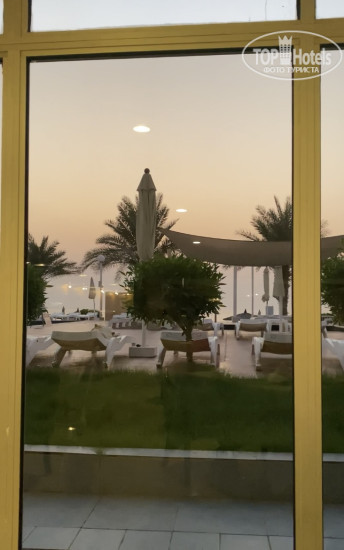 Carlton Sharjah 4* Вид из ресторана
- Фото отеля