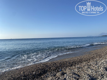 Miarosa Kemer Beach 5* В 8-30 утра на море очень свободно - Фото отеля