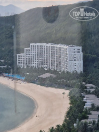 Vinpearl Resort & Spa Nha Trang Bay 5* Вид на отель с колеса обозрения - Фото отеля