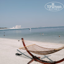Hampton By Hilton - Al Marjan Island 4* У моря - Фото отеля