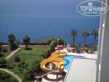 Antalya Adonis 5* Водяна горка возле бассейна - Фото отеля