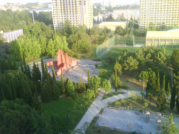 Коралл (Адлеркурорт) Обзор с балкона - Фото отеля