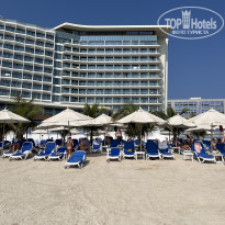 Hampton By Hilton - Al Marjan Island 4* Пляж - Фото отеля
