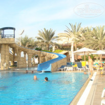 Occidental Sharjah Grand 4* Бассейн - Фото отеля